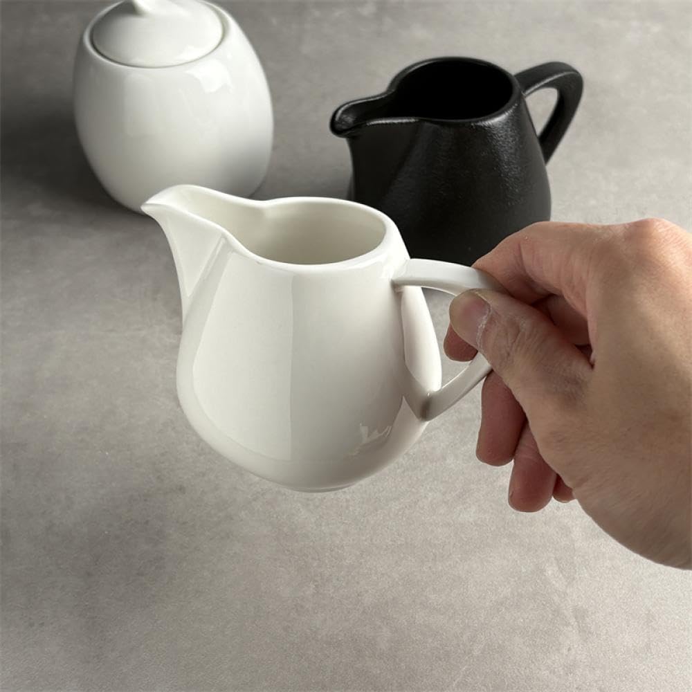 Sizikato 2 Pcs Porcelain Serving Pitchers for Tea Coffee, 6.5 Oz Classic Ceramic Creamer Pitcher