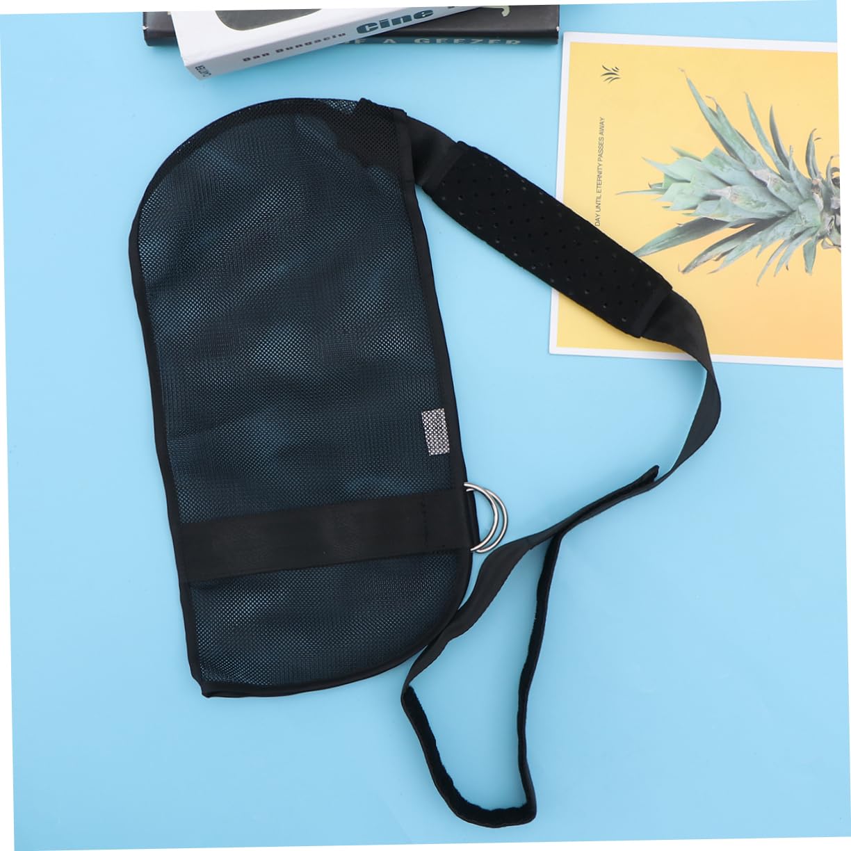 FRCOLOR Adjustable Shoulder Immobilizer Sling for Arm Fracture Breathable Mesh Fabric Comfortable Fit Easy to Wear Remove Medical Grade