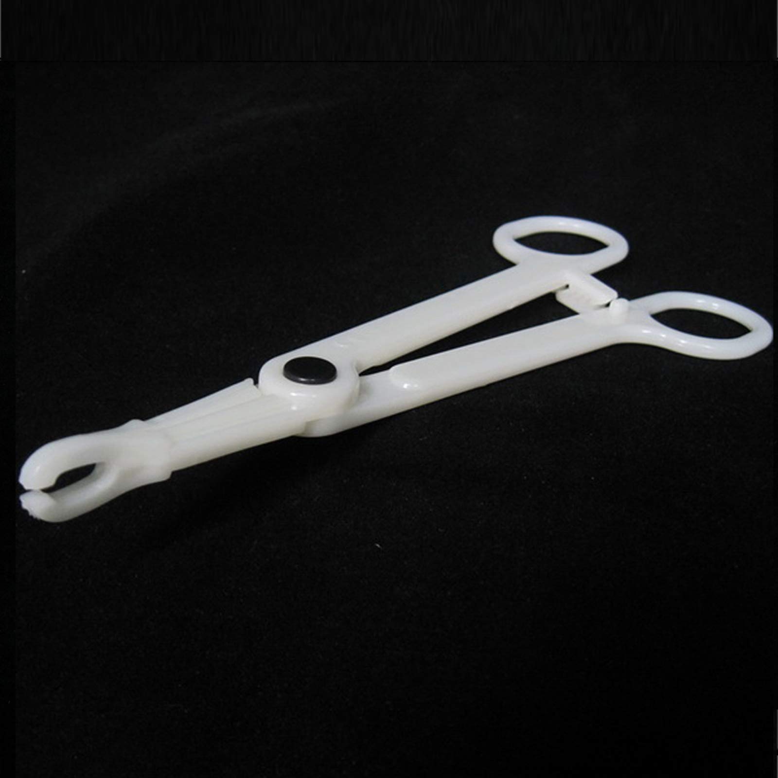 Body Piercing Body Art Disposable 10pcs Plastic Slotted Piercing Round Triangle Forceps Supplies Sterile Auto-Locking Pliers Ear Nose Belly Septum Tattoo Tools Kit Clamps (Slotted Round Forceps)