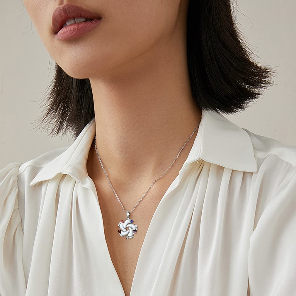 Custom4U Collana con Piedi Bambino Tridimensionale Pietra Portafortuna in Argento S925 1-5 Nomi Inciso Catena Regolabile 45+5 cm AAA Cubic Zirconia Birthstone 12 Mesi Collana da Donna