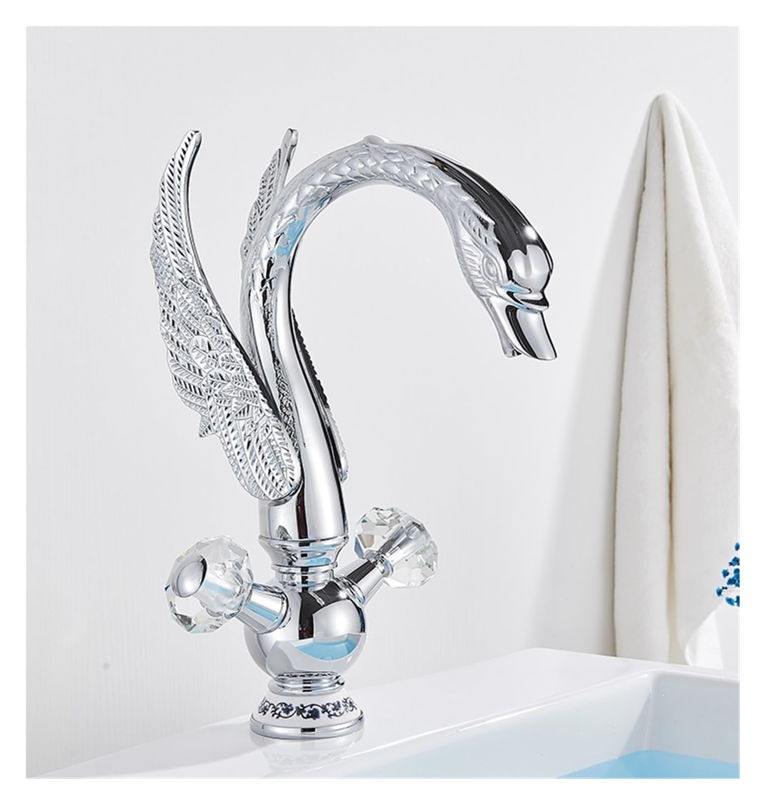 Mitigeur mécanique de lavabo en laiton noir chrome chaud froid Swan sur comptoir
