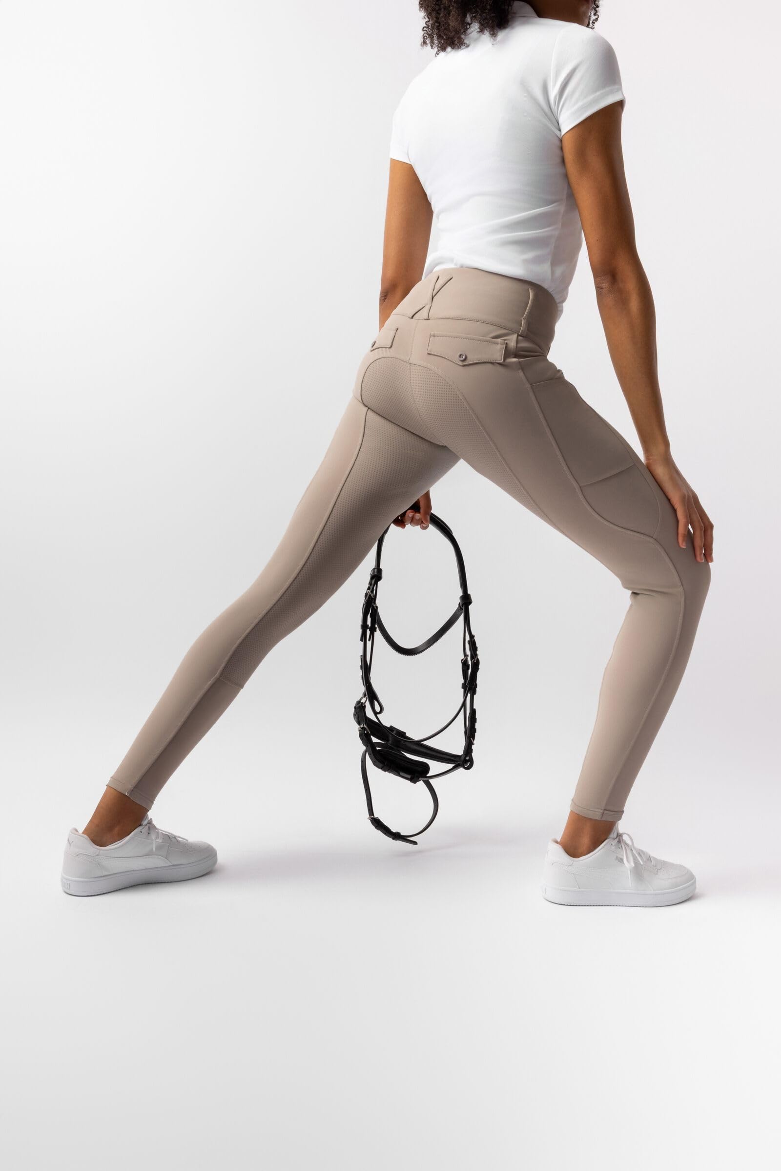 HORZE Damen Vollbesatz-Reithose Leonie – Bequeme Reithose mit Silikon-Grip, Hohem Bund & Perfekter Passform – Braun, 36