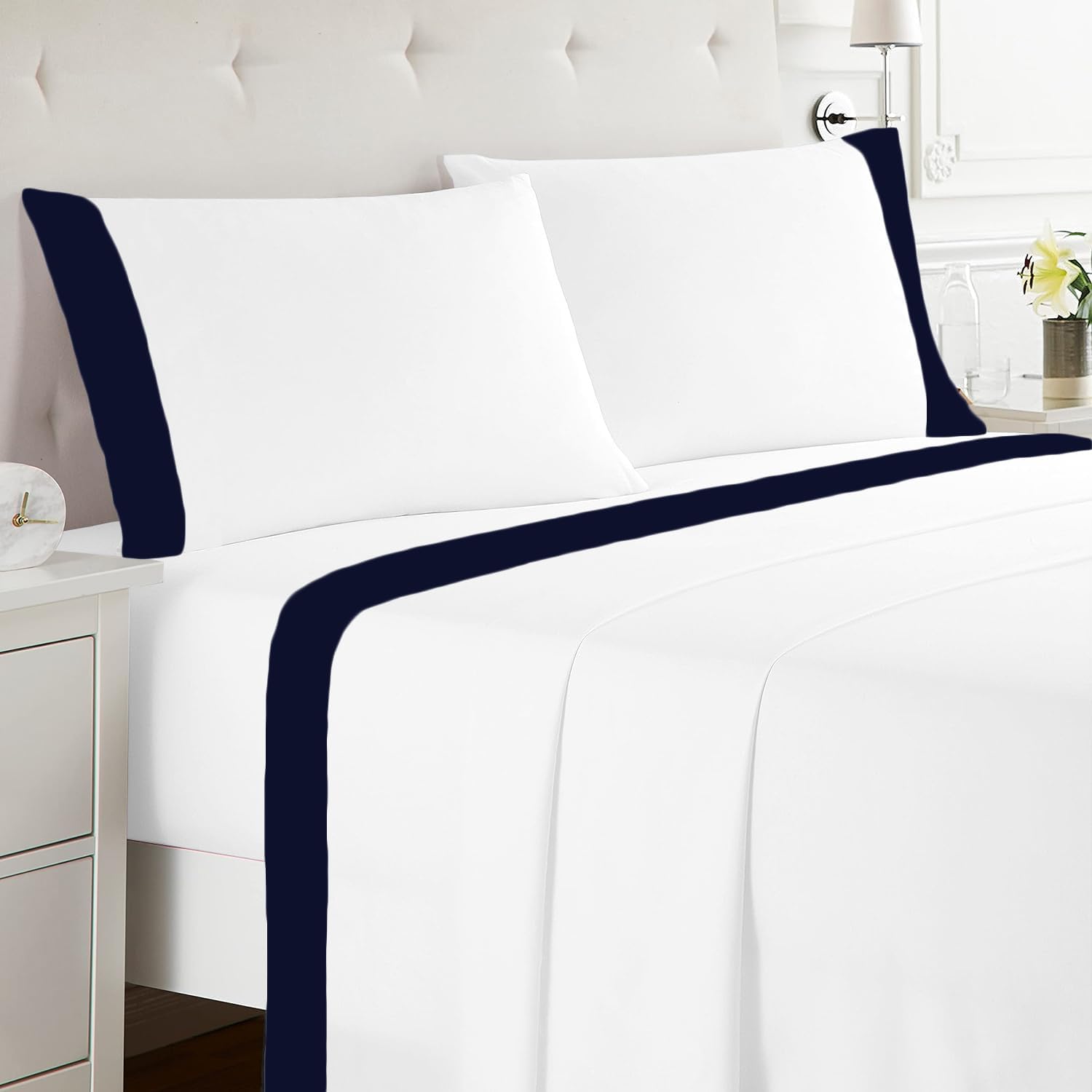 19 - White/Navy Blue