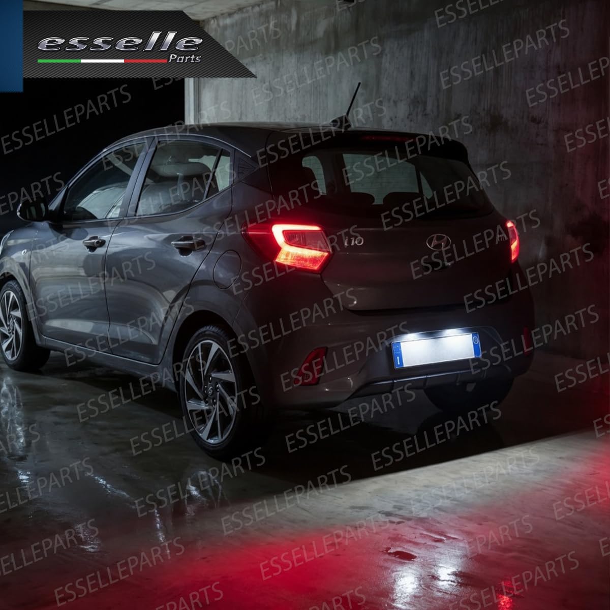 Placchette Luci Targa LED Compatibili con Hyundai Genesis, I10 MK2, I10 MK3, I20, I30 MK1, Picanto 2, Rio 3, Soul, Soul 2, Veloster 18 SMD CANBUS 6000K Bianco Plug & Play