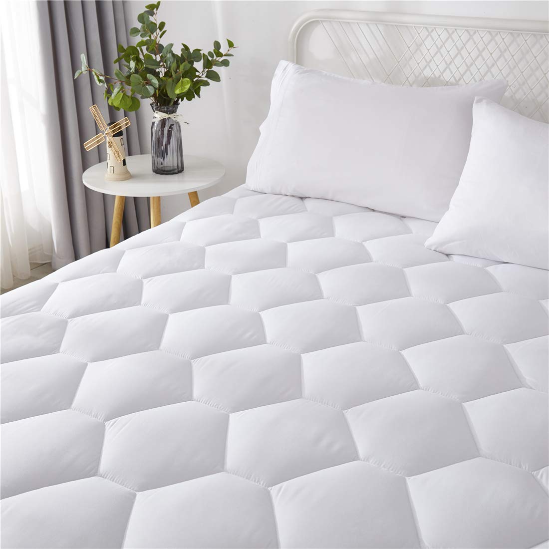 EASELAND King Size Mattress Pad Pillow Top Mattress Cover Quilted Fitted Mattress Protector Cotton 8-21" Deep Pocket Cooling Topper (78x80 Inches, White - View #2