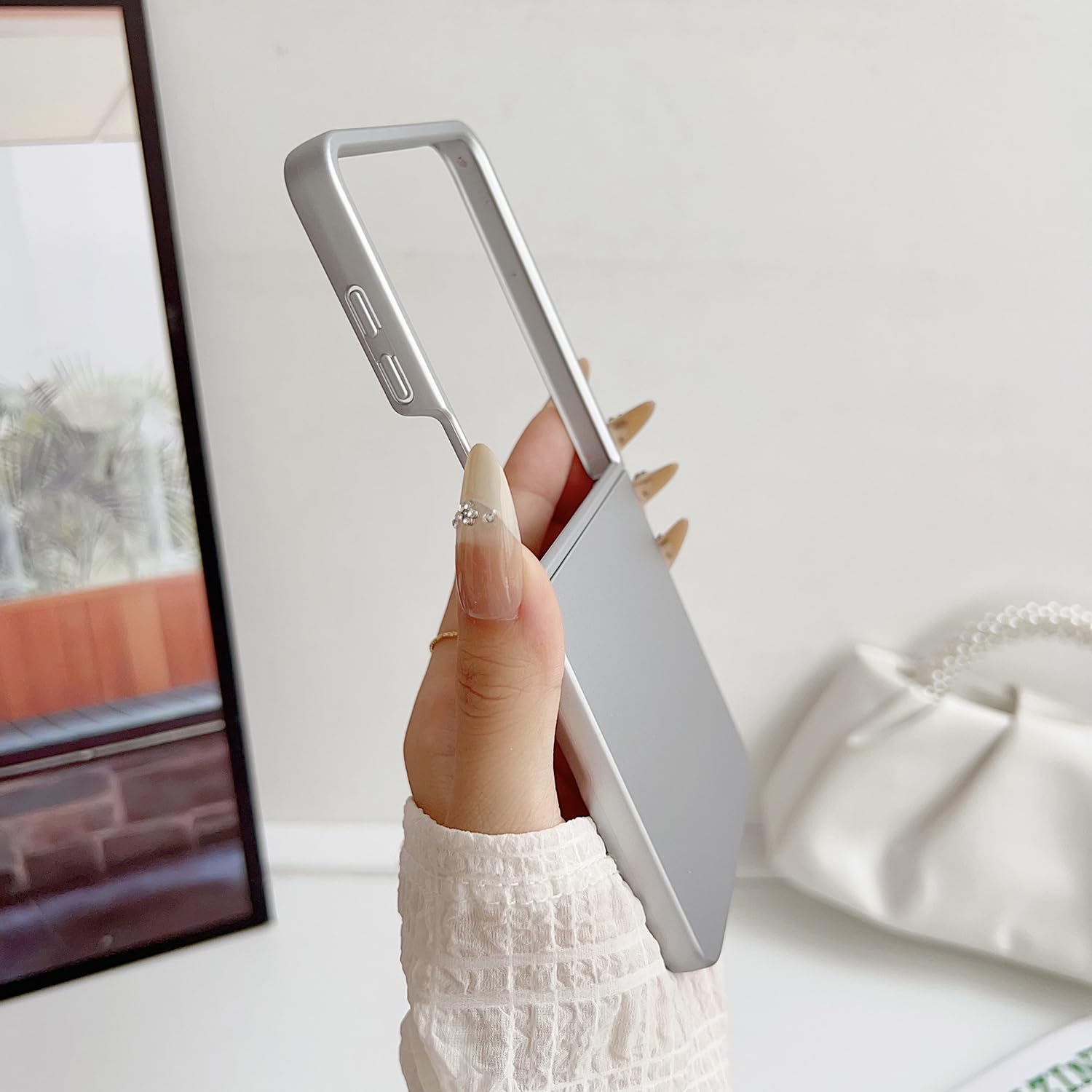 Amazon.co.jp: 【Galaxy Z Flip7専用】超薄メタリックケース 360°全周 