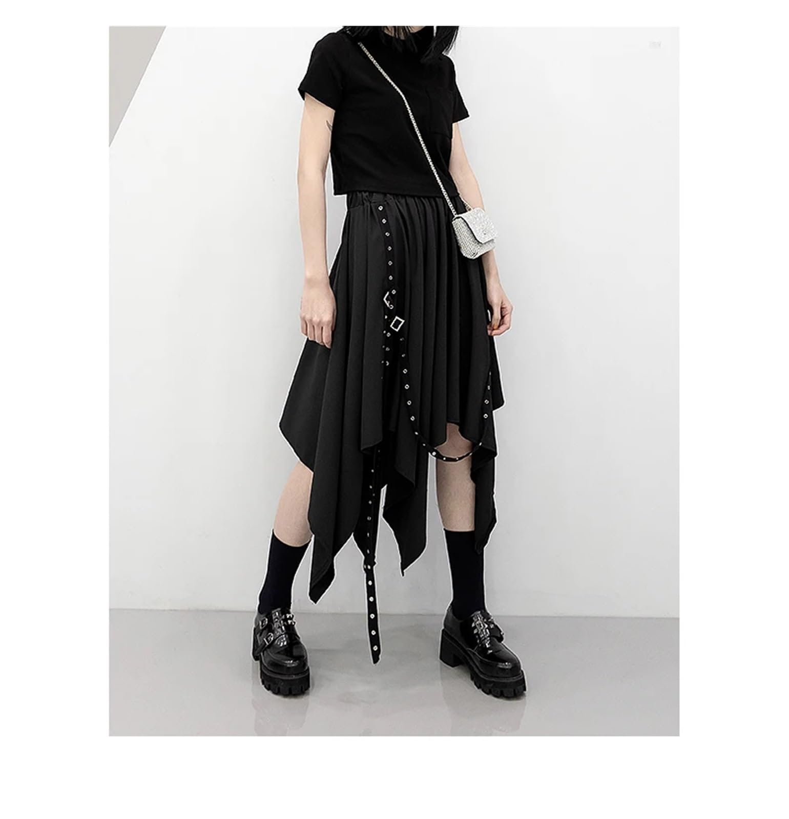 Falda Gótica para Mujer Falda Irregular for niña, Estilo gótico, Estilo Punk Callejero, con Lazo Oscuro y Hebilla de Tejido de Viento, de Longitud Media