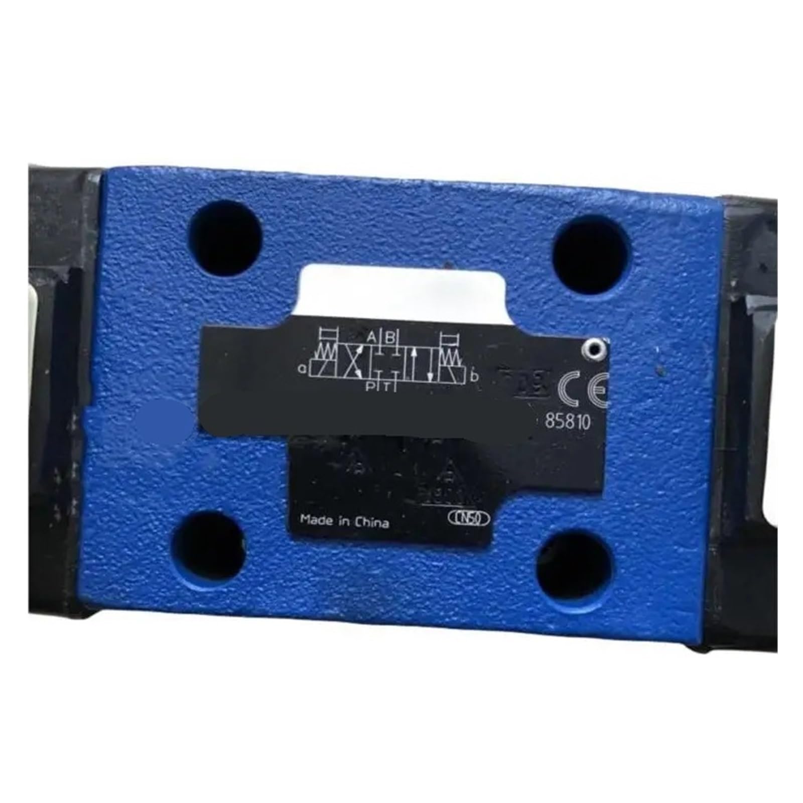TYHUJKKL 4WE10E33/CW230N9K4 4WE10D33/CW230N9K4 solenoid valve