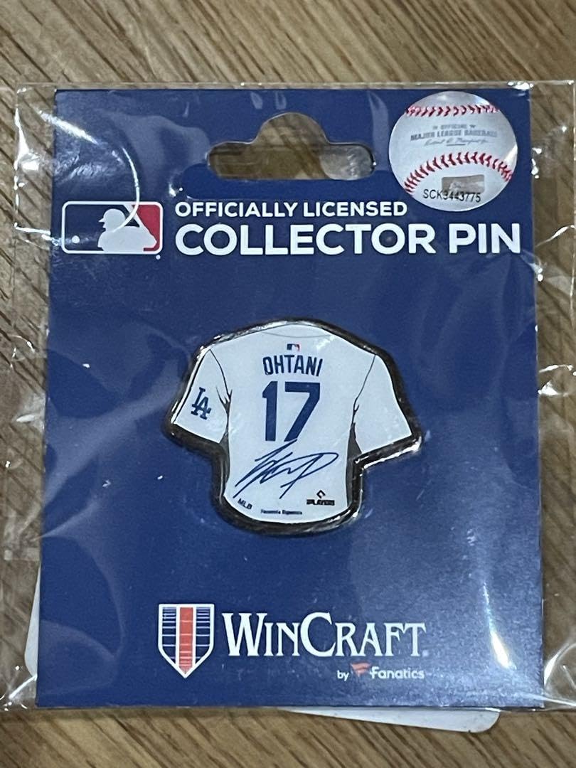 Amazon.co.jp: 大谷翔平ドジャース17 ユニフォームサイン入り Amazon.co.jp: 大谷翔平ドジャース17 ユニフォームサイン入り