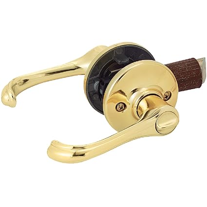 Kwikset Dorian Bed/Bath Lever in Polished Brass