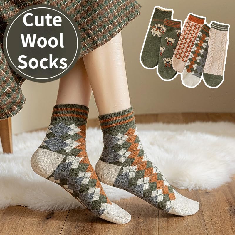 Image of 5 /10 Pairs Wool Socks for Women Thick Knit Cozy Vintage Cute Animal Floral Crew Socks