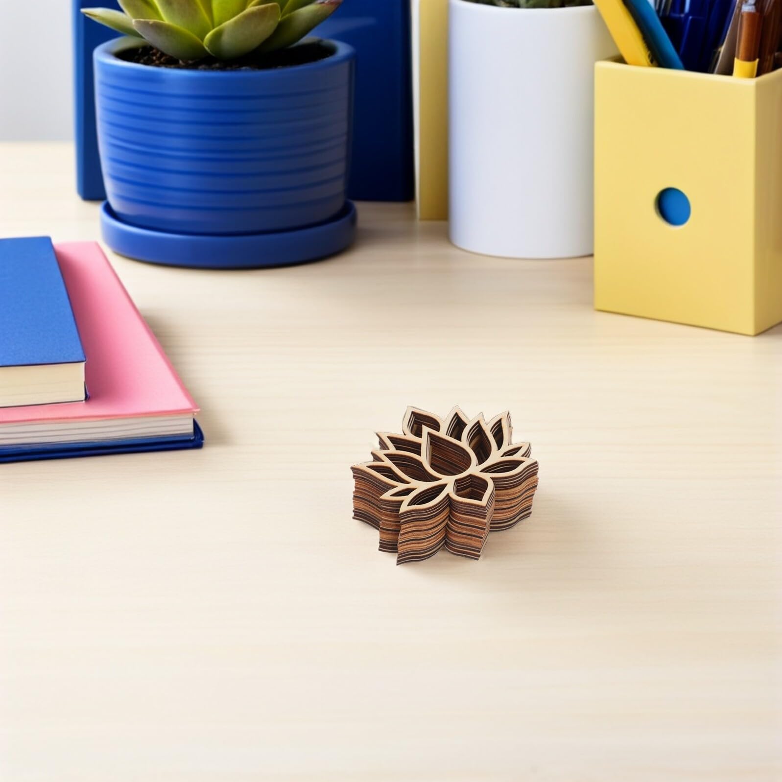 INOOMP 90piezas Anillos de Madera Loto para Atrapasueños Colgantes, Suministros de Macramé DIY para Decoración Artística de Pared y Habitación