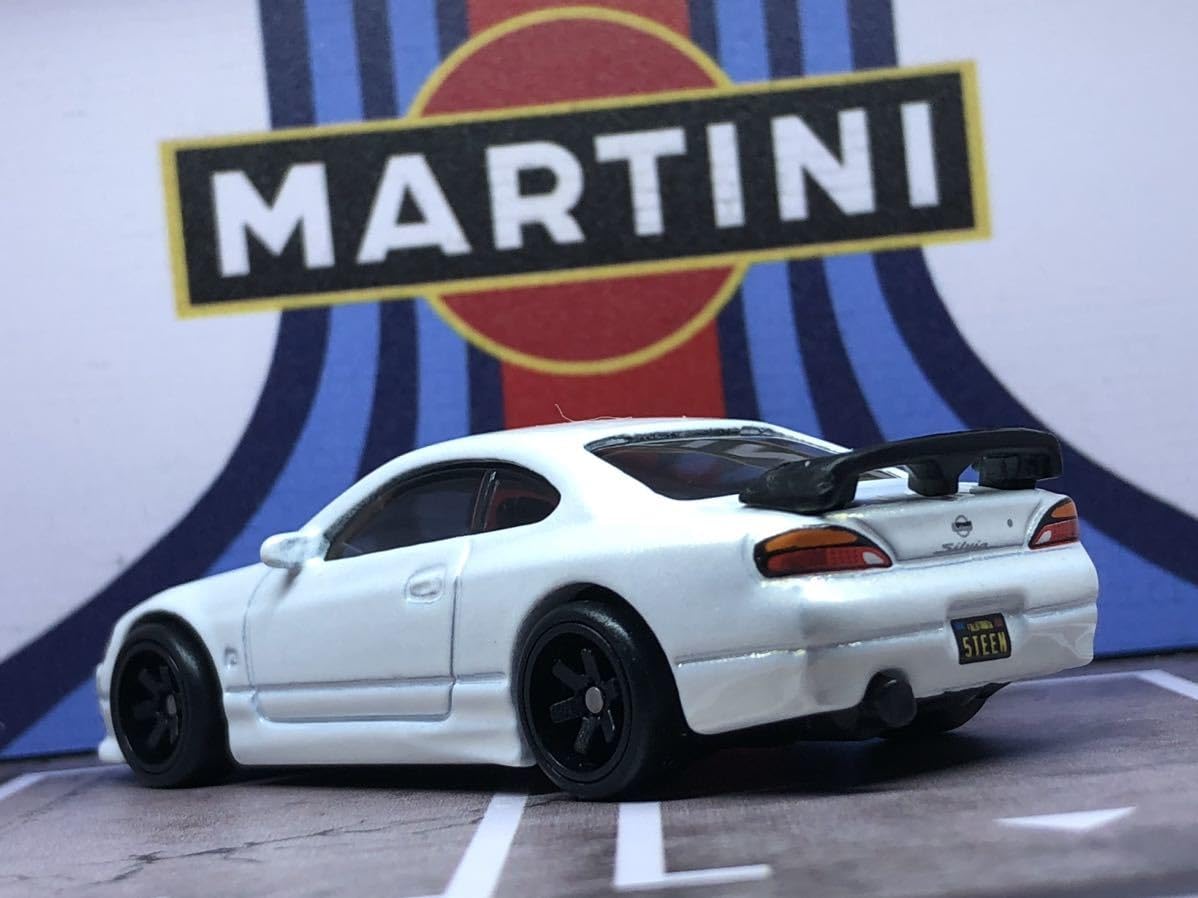 【希少車、廃盤多】トミカ、マジョレット 84台 まとめ売り Amazon.co.jp: 廃盤 希少 トミカ レッドサラマンダー ギガ 拠点