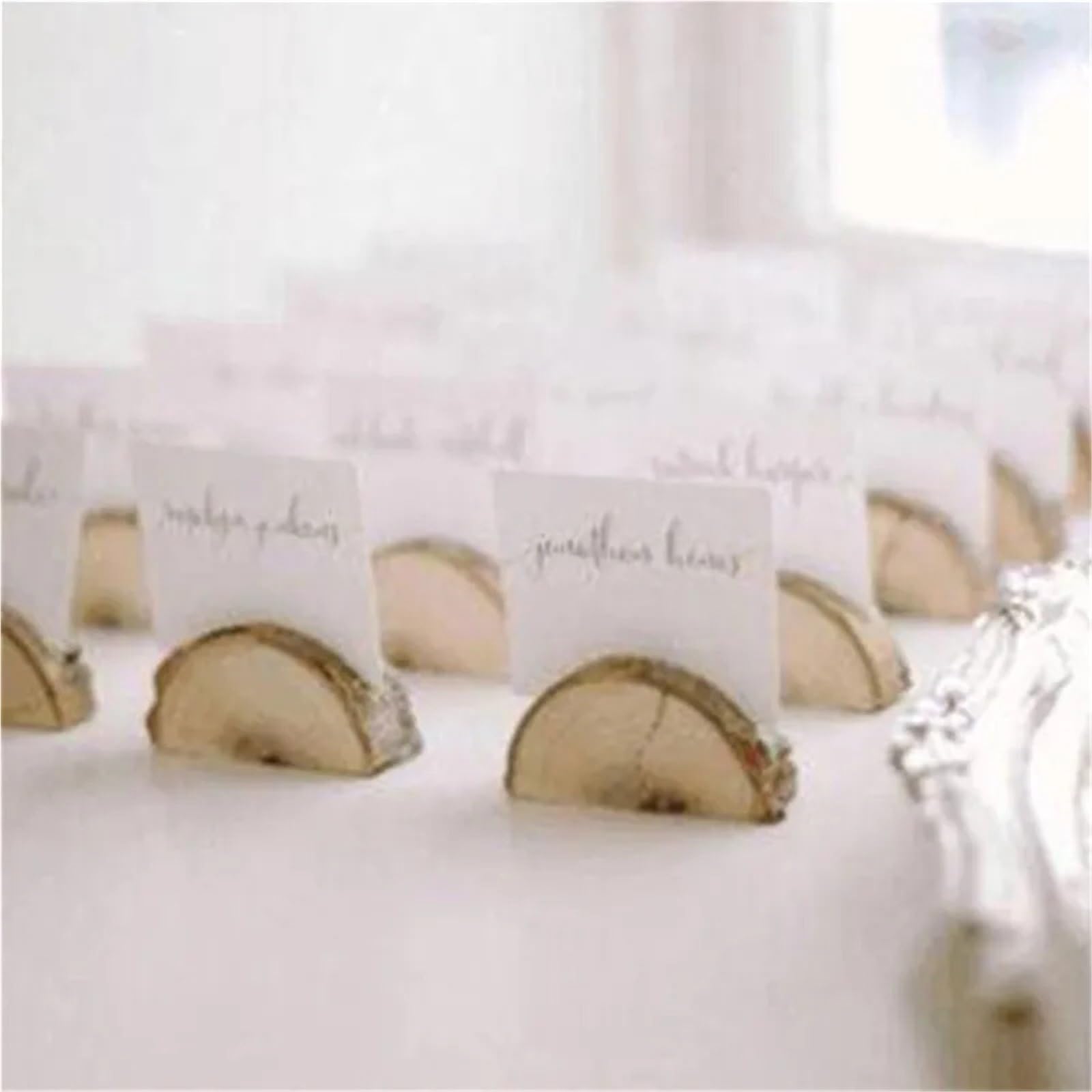40 Stück natürliche halbrunde Holz-Kartenhalter Stumpf Hochzeit Party Ständer