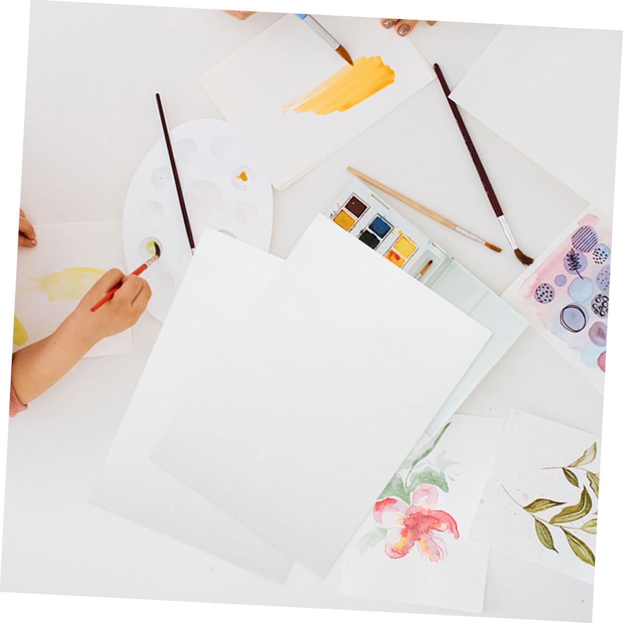 Weiße Aquarellpapier 100 Blatt Dickes Malpapier für Malerei | Glattes Malerpapier, Stabile Oberfläche für Vielfältige Techniken, Künstlerpapier im Praktischen Vorratspack