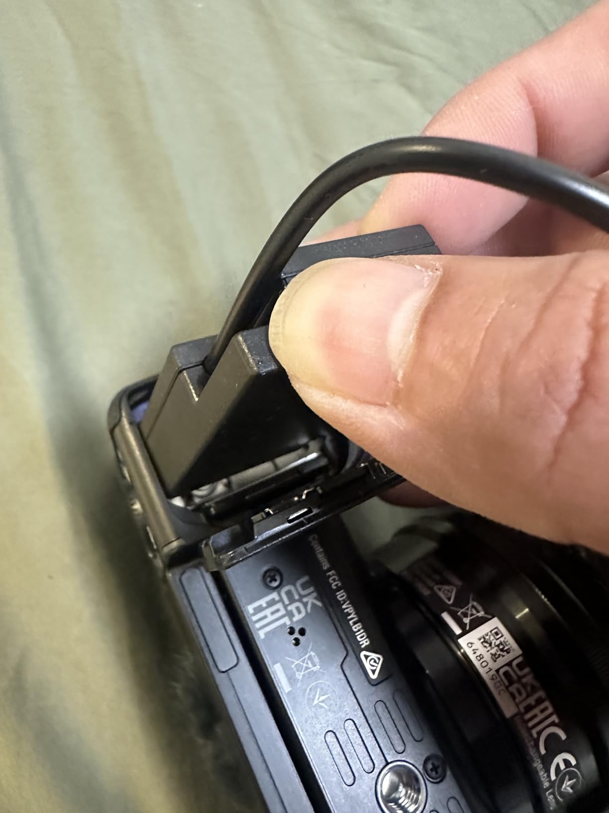 F1TP ACPW20 AC Power Supply Adapter kit （Replace NPFW50 Dummy Battery