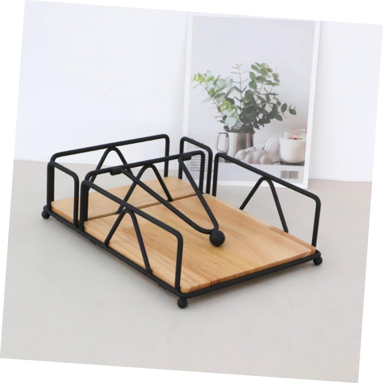 Portatovaglioli Verticale in Ferro Nero Design Rustico Unico, Pratico da Usare senza Sbavature, per Tavoli di Caffè e Sala da Pranzo