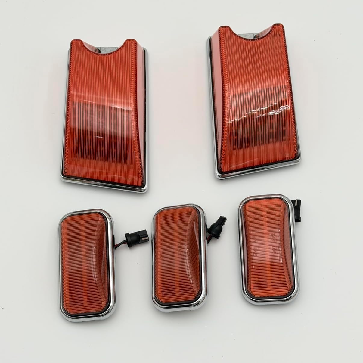 Width indicator lights/LED signal lights on the front and rear roofs compatible with/Hummer H2,15060526,15060525,15060523,25809312,15060524