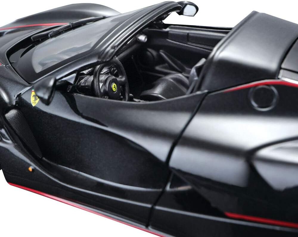 Maisto 1:24 Assembly Line LaFerrari Aperta - Black Large