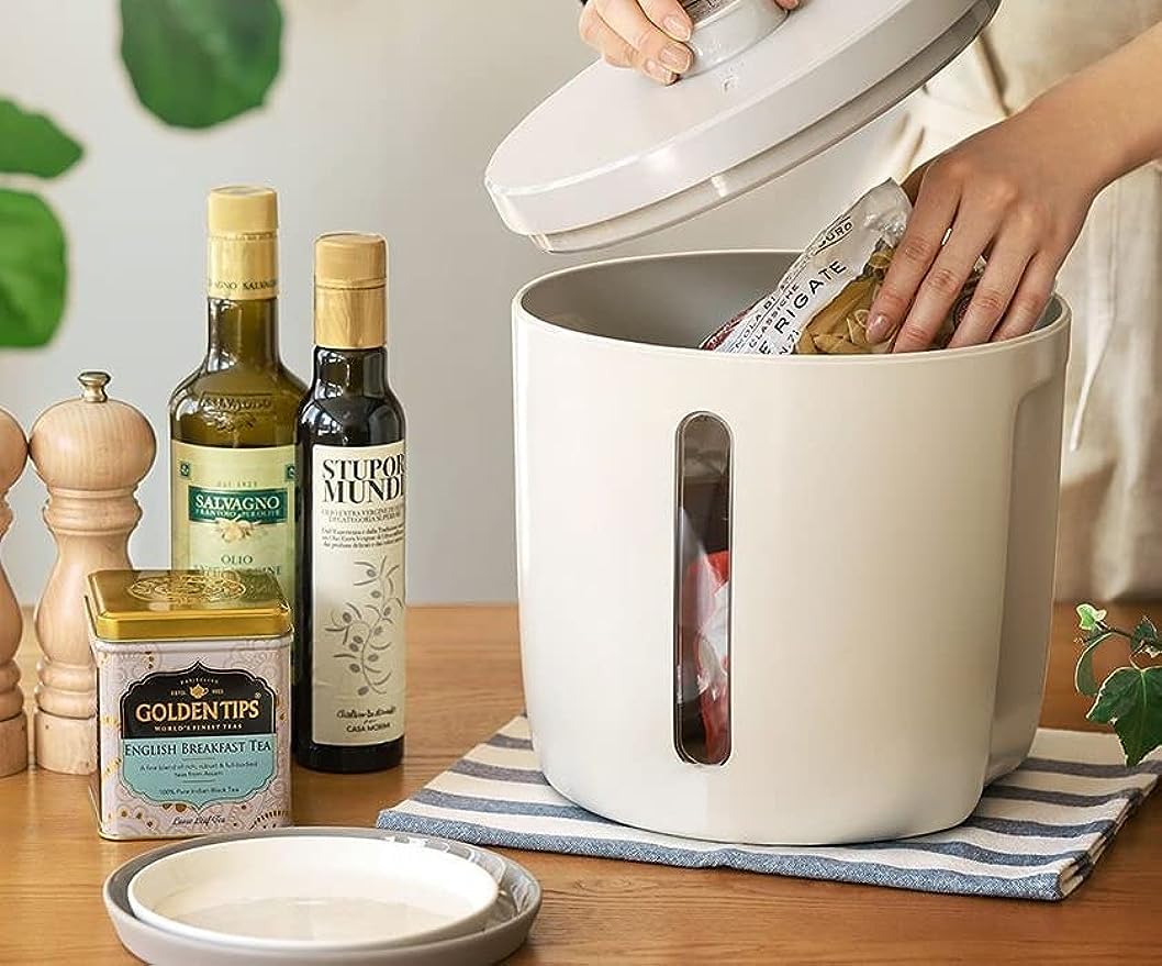 Amazon｜密閉 ブレッドケース 米びつ 5キロ フードストッカー ブレッド