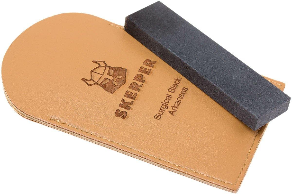 Skerper Arkansas Taschenschleifstein NAPO30 Surgical Black Arkansas mit Lederhülle