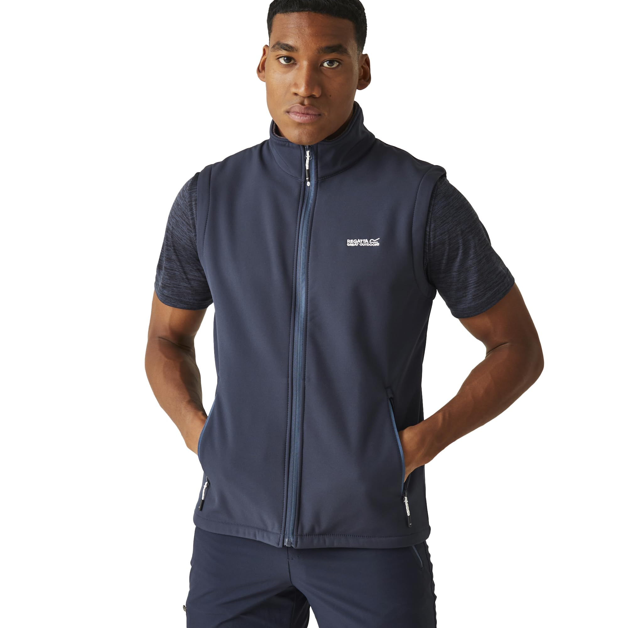 Regatta Bradwell III Softshell Weste – Herren, Navy, Vollreißverschluss, wind- und wasserabweisend