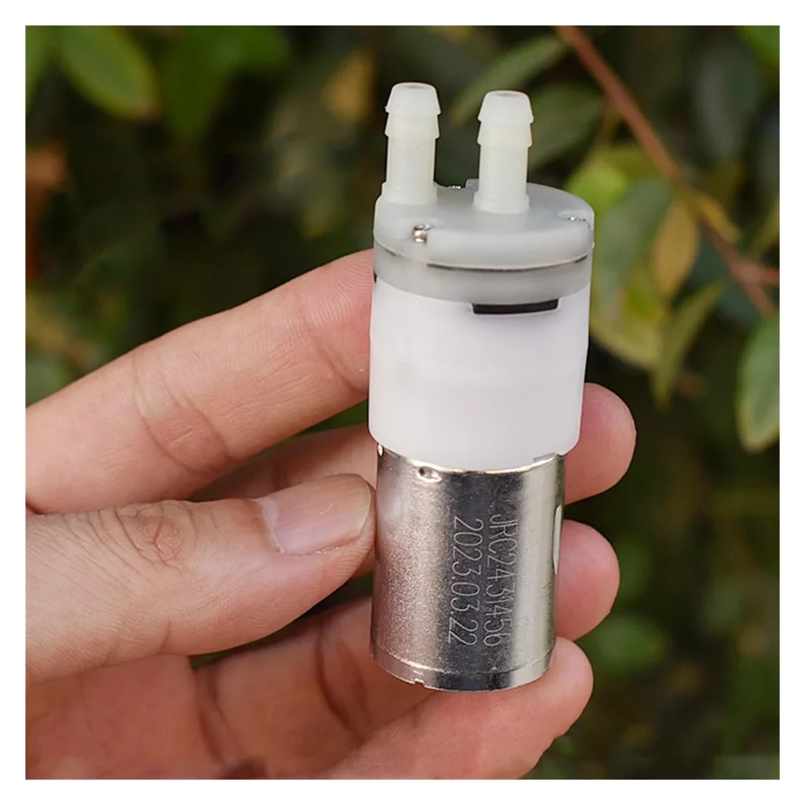 AUOQKQUT DC 12V 370 Water Pump Diaphragm Self-priming Suction Water Pump Large Flow Carbon brush DIY