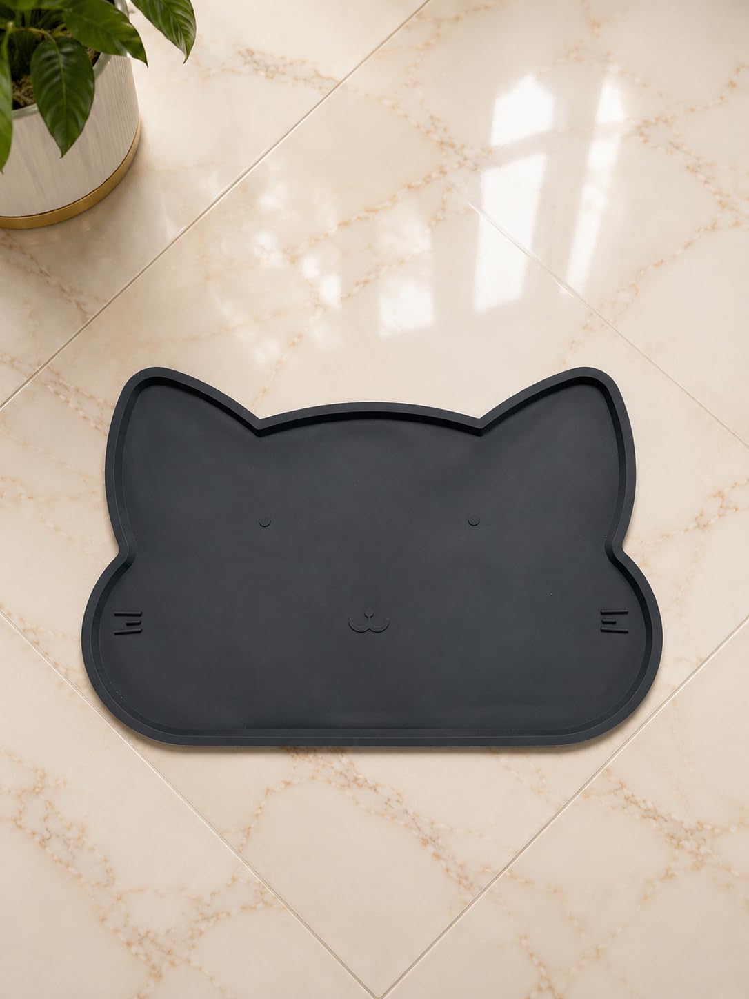 Cat Feeding Mat for Food & Water Bowls, Waterproof Silicone Feeding Mat with Raised Edge, Non-Slip Pet Food Mat, Floor Protector for Cats & Small Dogs, Dark Grey, 49 x 31.5 cm