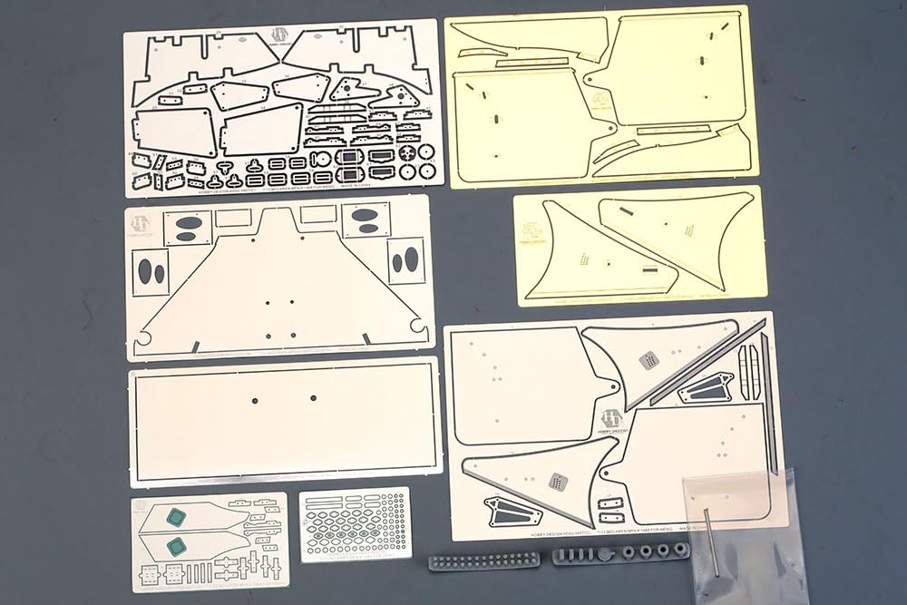 Amazon | ホビーデザイン HOBBY DESIGN 1/12 マクラーレン MP4/4 1988
