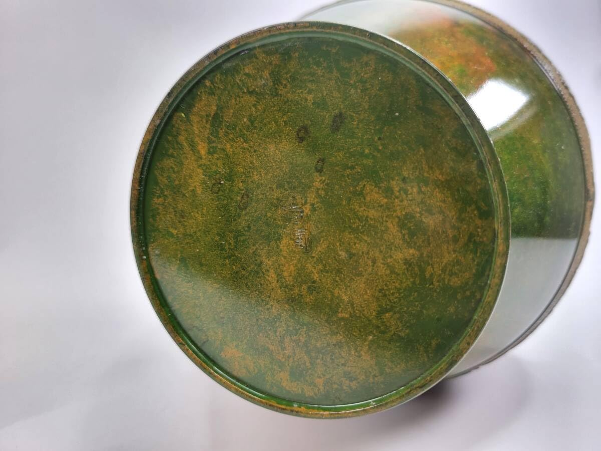 Amazon.co.jp: 高岡銅器 鋳銅 花瓶 吉秀作 在銘 桐箱付き 花入れ : ホビー