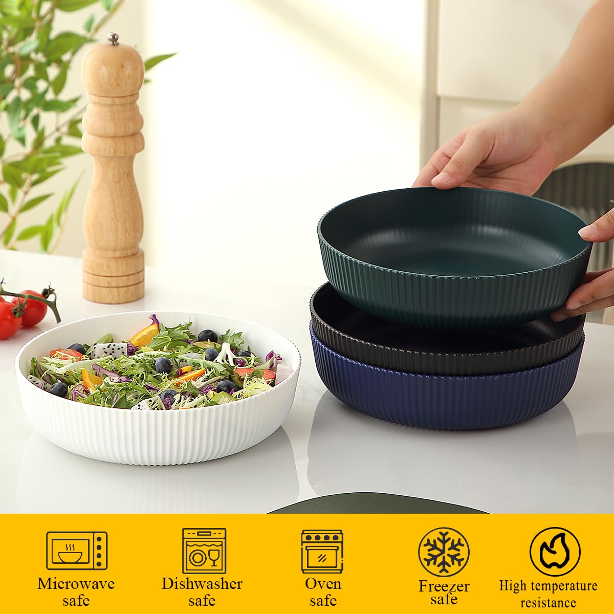 Berglander Set 4 Vasi per Insalata Riutilizzabili 1100ml – Plastica Incassabile per Casa/Picnic/Campeggio
