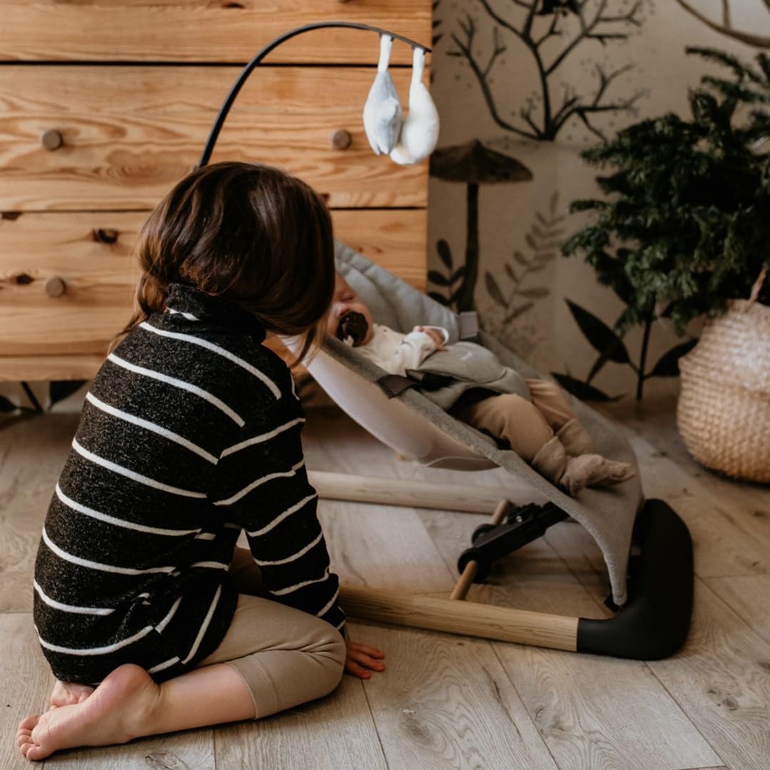 Moby-System Hamaca Bebé LILY 2 en 1 - Hamaquita Mecedora con Cojín Reductor y Arco de Juegos - Reclinable 3 Posiciones, Tejido de Lino Transpirable, hasta 9 kg - Gris