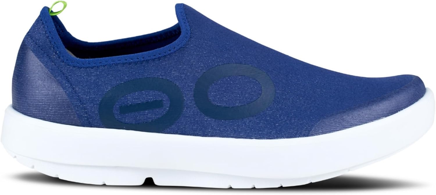 OOFOS OOmg eeZee Low Recovery Shoe - Men’s - Image 4