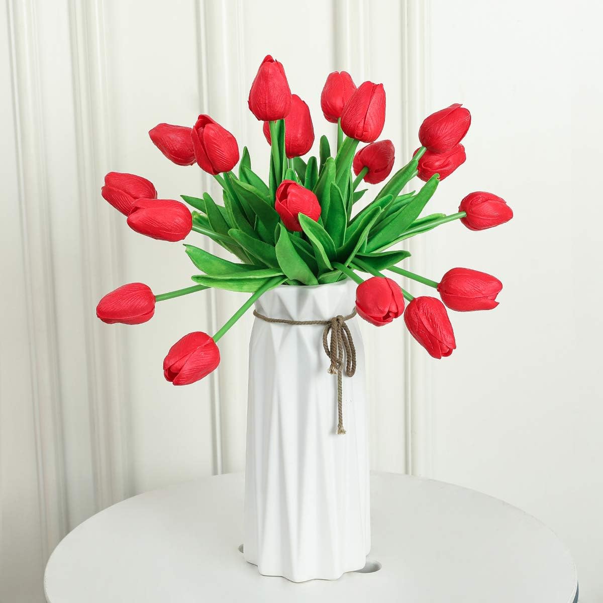 Kisflower 30Pcs Latex Tulips Real Touch Red Artificial Flowers Fake Tulips Arrangement Bouquet for Home Office Wedding Decor (Red)