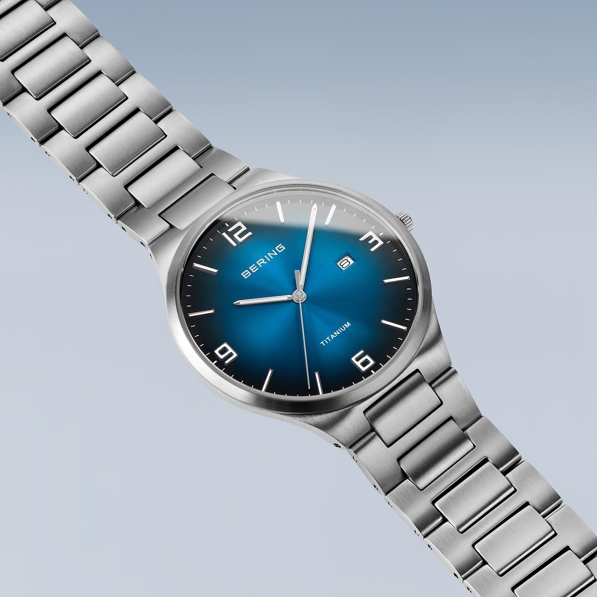 BERING Titanium 15240-777 orologio da uomo blu