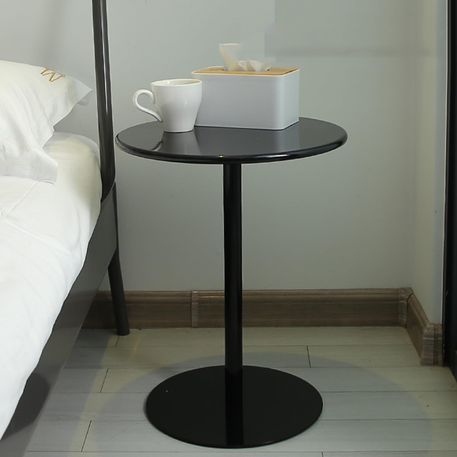 Table de Bar Ronde en métal Noir - Hauteur comptoir idéale pour Une Utilisation intérieure/extérieure - Parfaite comme comptoir de Bar, de Cuisine ou de Dessert.
