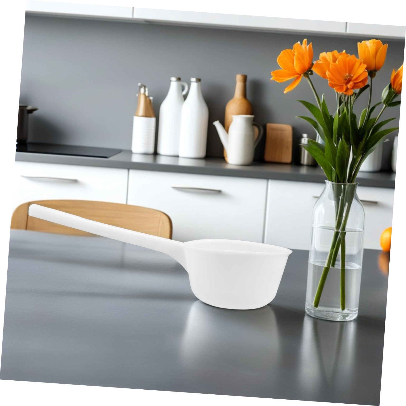 SOLUSTRE Cucharón de Agua con Vertedor Cucharón de Baño para Cocina y Jardín Mango Grande para Agua Pala de Baño