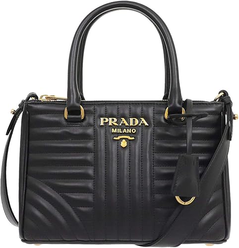 Amazon プラダ Prada バッグ トートバッグ 1ba6 2d91 ネロ 1 ダイアグラム ソフト カーフ レザー メタル レタリング ロゴ ハンドバッグ レディース ブランド 並行輸入品 Prada プラダ トートバッグ Amazon プラダ Prada バッグ トートバッグ 1ba6 2d91 ネロ 1 ダイアグラム ソフト カーフ レザー メタル レタリング ロゴ ハンドバッグ レディース ブランド 並行輸入品 Prada プラダ トートバッグ