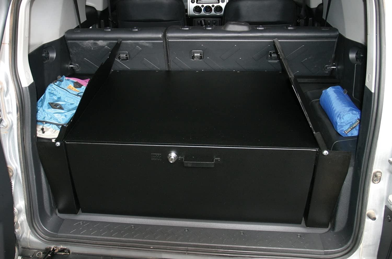 Amazon.com: Tuffy Security Products Cargo Drawer – Keyed Lock