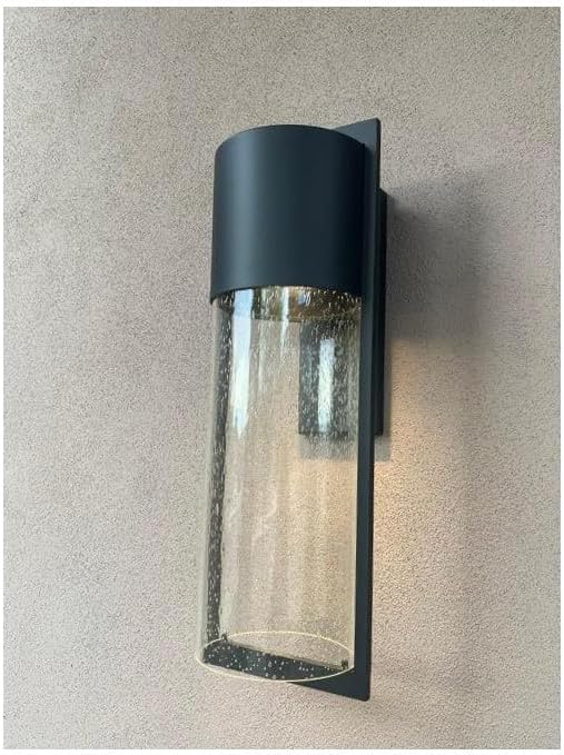 Hinkley Shelter Small Outdoor Wall Mount Lantern, Minimalist Style, Dark Sky-Compliant, Solid Aluminum/Clear Seedy Glass, Black