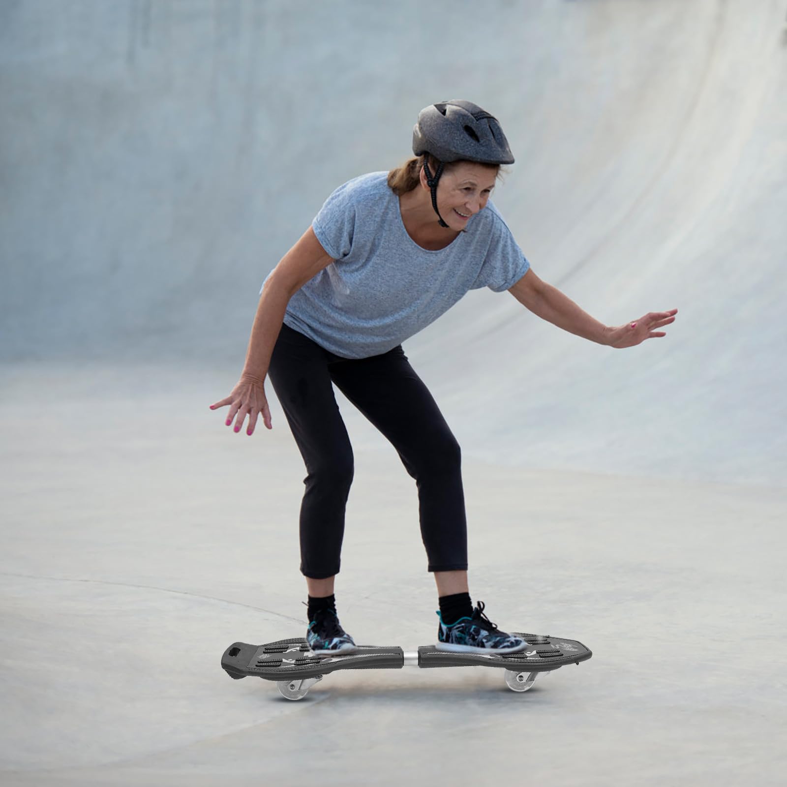 Patineta Negra de Abs y Acero Ruedas Brillantes para Niños y Adultos