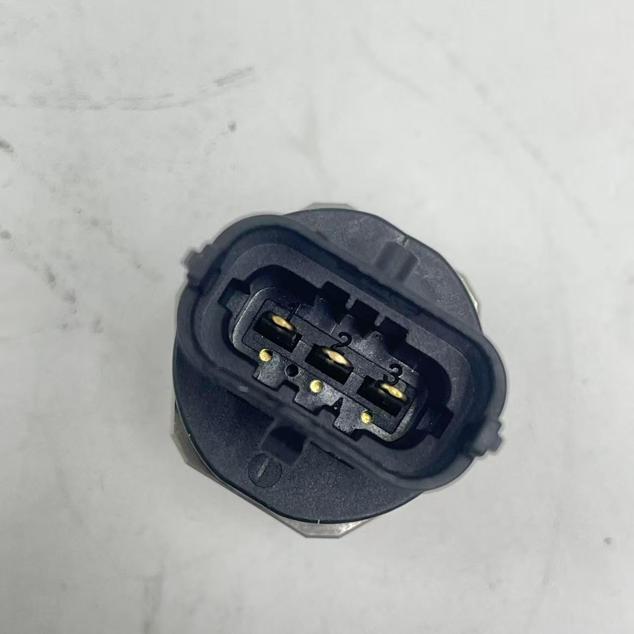 Common Rail (CR) Fuel Pressure Sensor 375-6988 3756988 for Engine C7.1 C4.4 Excavator 320D 320D2 323D 323D2