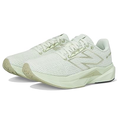 New Balance FuelCell Propel v5 Women