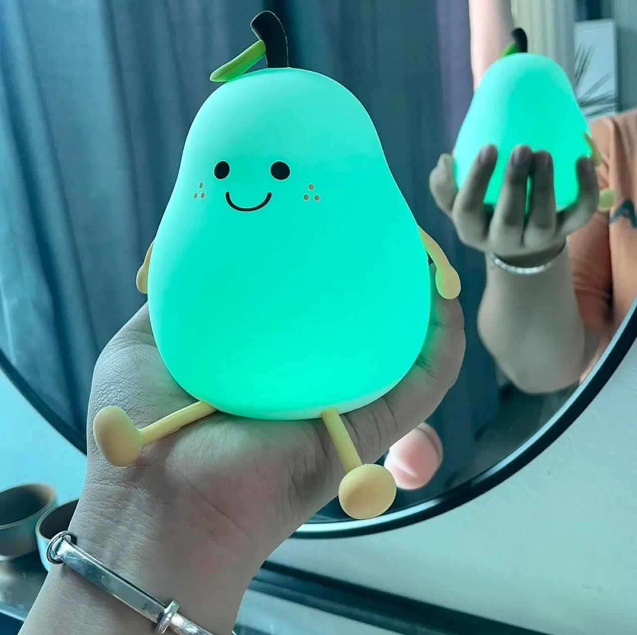 HAPPYBAG Cute Duck Night Light for Kids Silicone Nursery Light for Baby Room and Toddler,Portable Night Light for Kids Room, Rechargeable Animal Lights for Girls