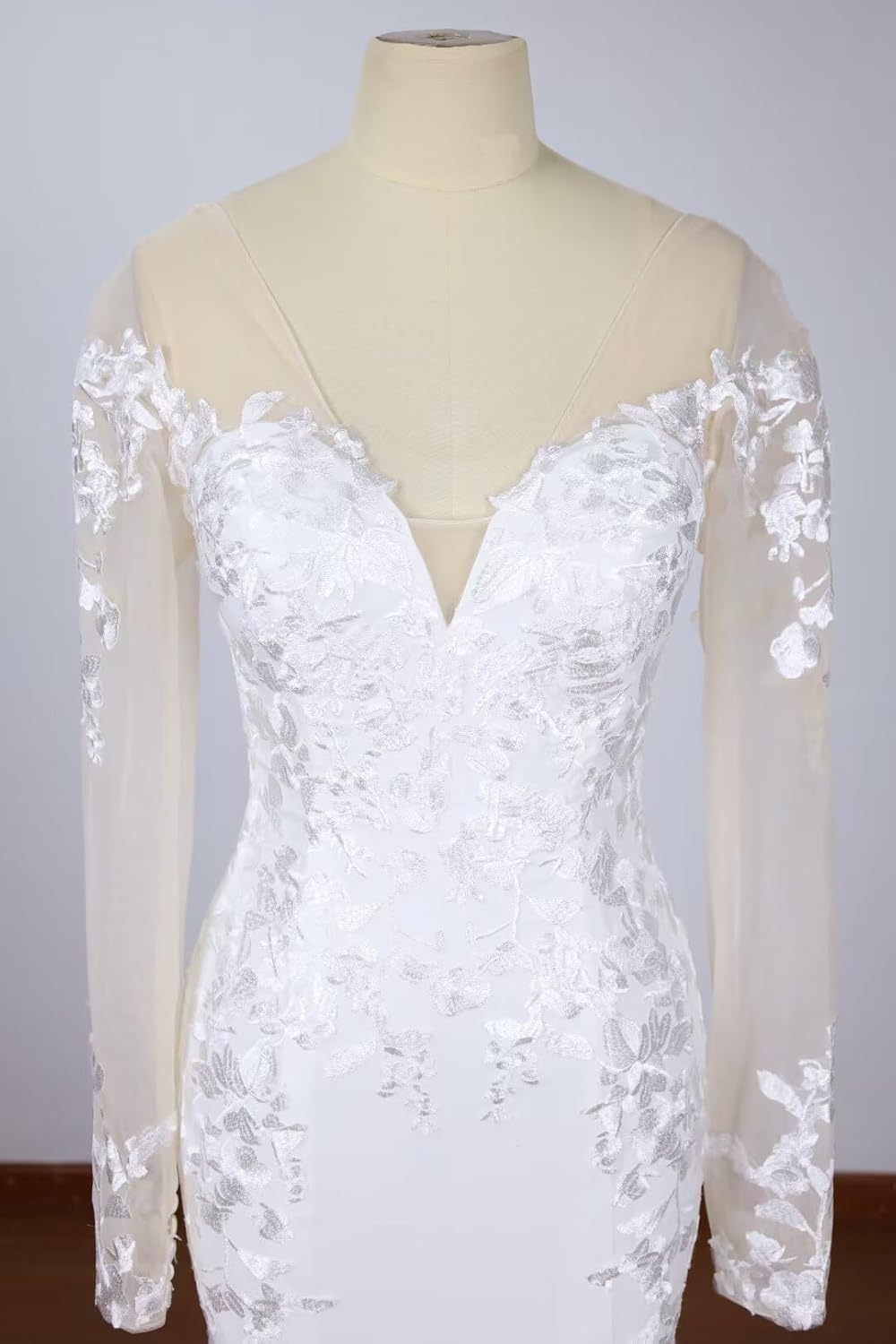 Lace Bridal Gowns for Bride 2025 Mermaid Wedding Dress for Bride White Lace Appliques Long Seeve Sexy with Train 10