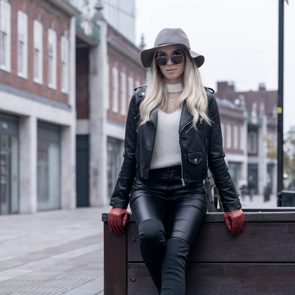 Downholme Touchscreen Leather Cashmere Lined Gloves for Women - Image 6