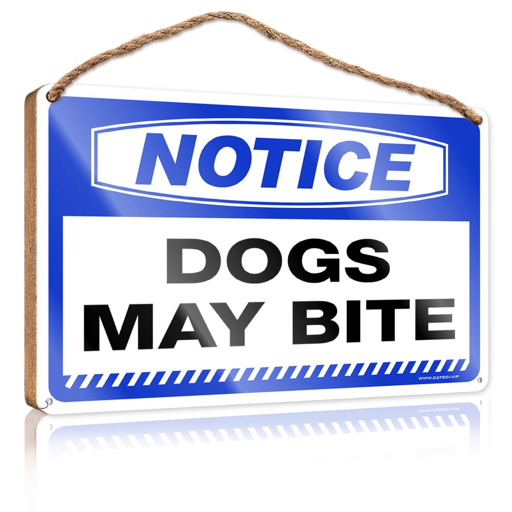 FZFN Front Porch Decor Farmhouse Notice Dogs May Bite Wooden Sign Our Home Signs For Home Decor Hanging Decor Outdoo(23X35CM)
