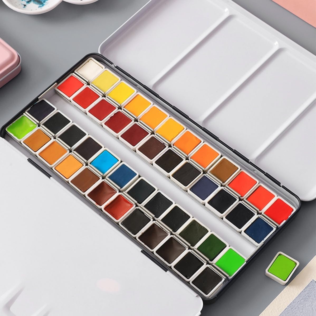 GALPADA Fer Noir Boîte Aquarelle Vide, 48 Compartiments, pour Débutants