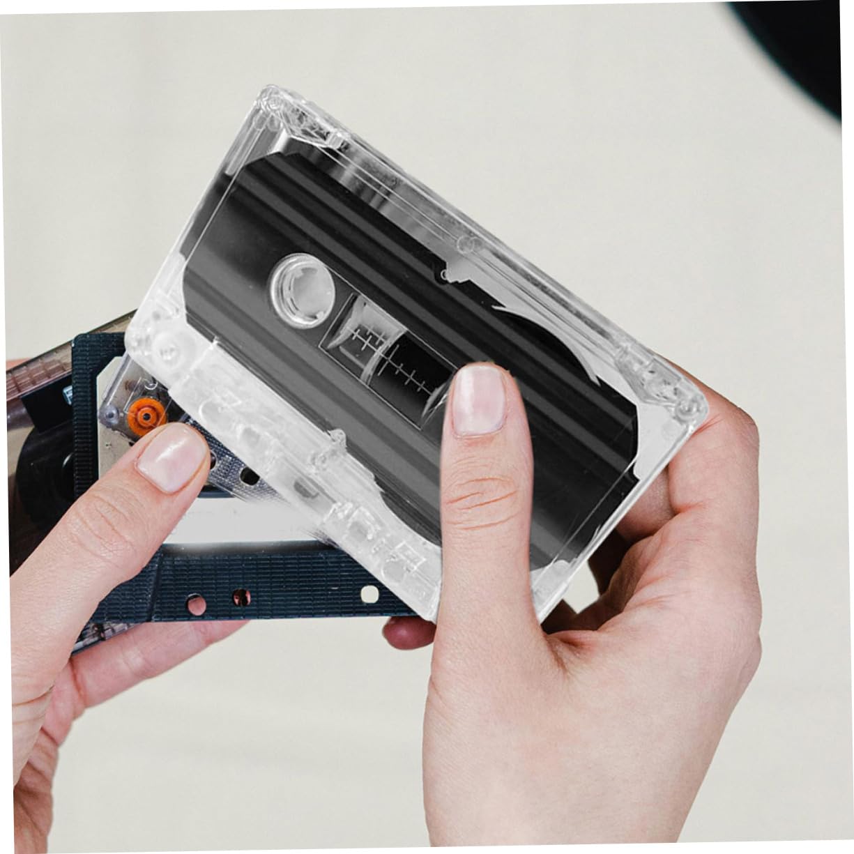 Amosfun Custodia Trasparente per Cassette Audio in Abs, Protezione Dall'umidità, 10 Pezzi, Organizer Portatile per Musicassette, per Utilizzo Domestico in Mobilità