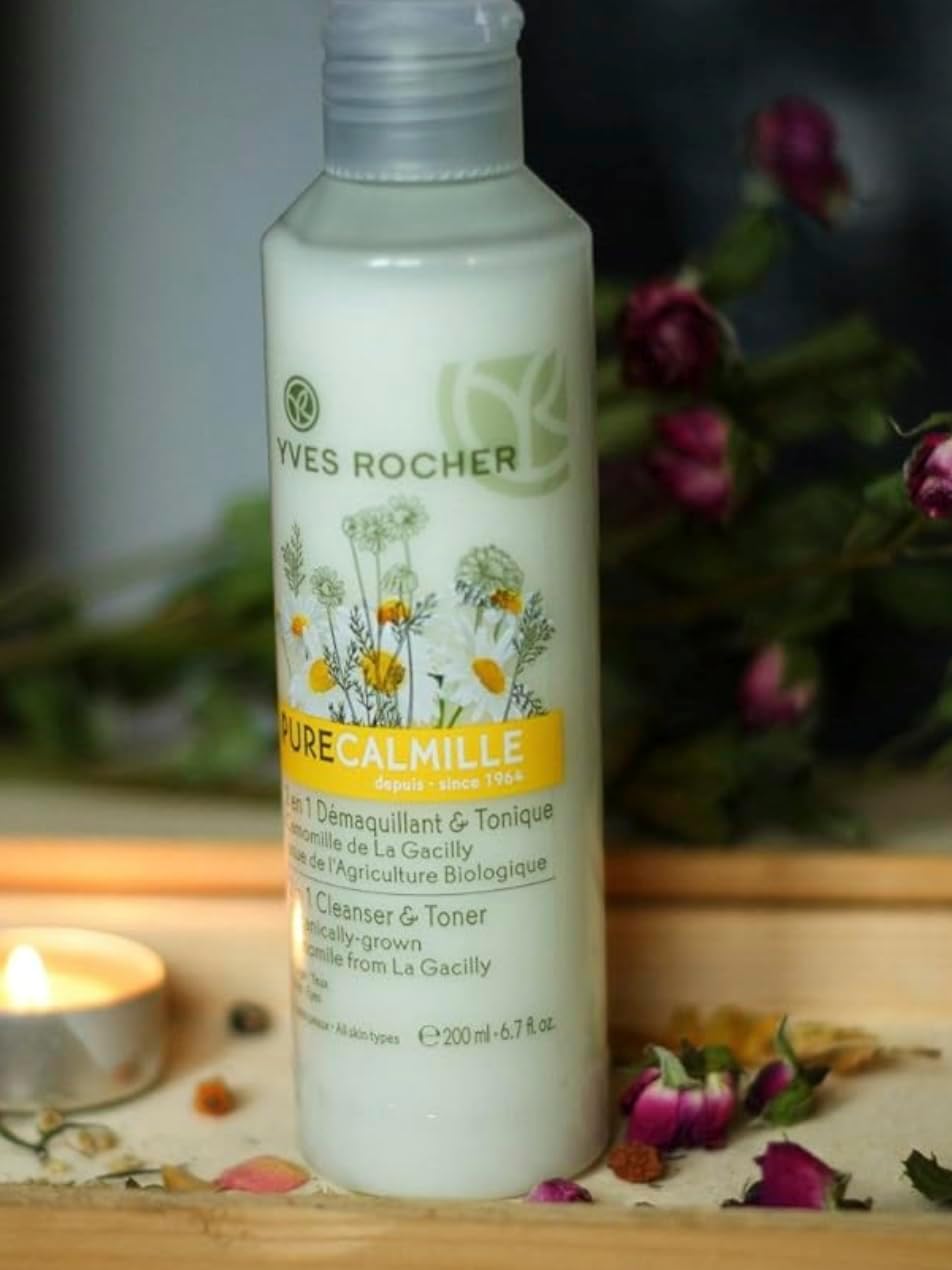 Yves Rocher Pure Calmille 2-in-1 Cleanser & Toner Makeup Remover Lotion All Skin Types Milk Day Care 200 ml./6.7 fl.oz. - Image 4